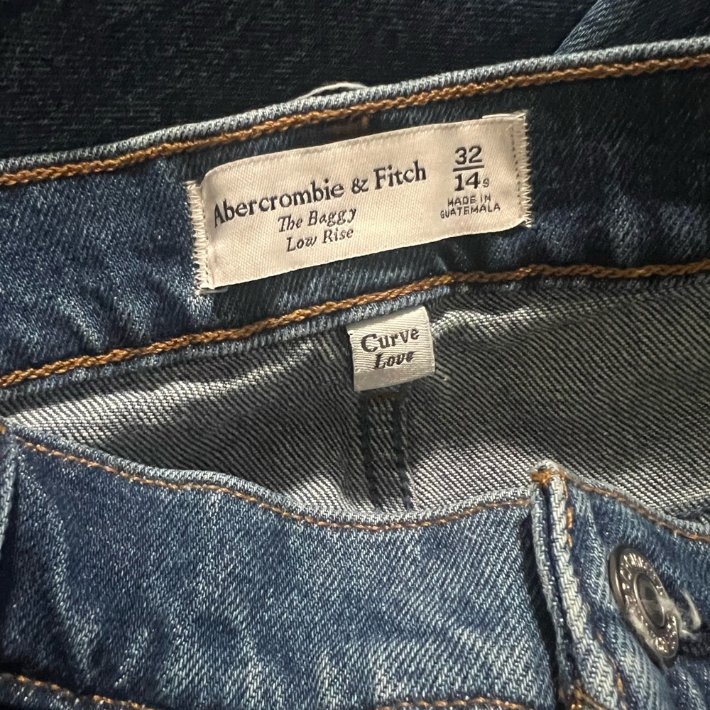 Abercrombie & Fitch Blue Wide Leg Jeans - Picture 4 of 6